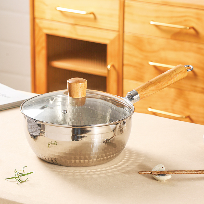 304 Stainless Steel Yukihira Pot,Wooden Handle for Home Use, Japanese-style Hammered Pattern, Non-stick Coating, Ideal for Baby Food Preparation