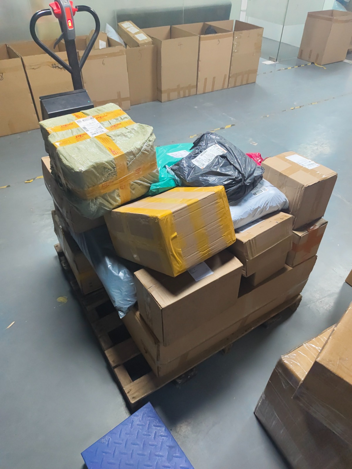 Sourcing Wedding Supplies China to Canada